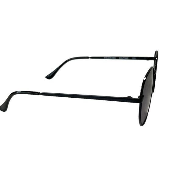 Quay Australia Big Time Sunglasses Black Smoke Polarized main image 6